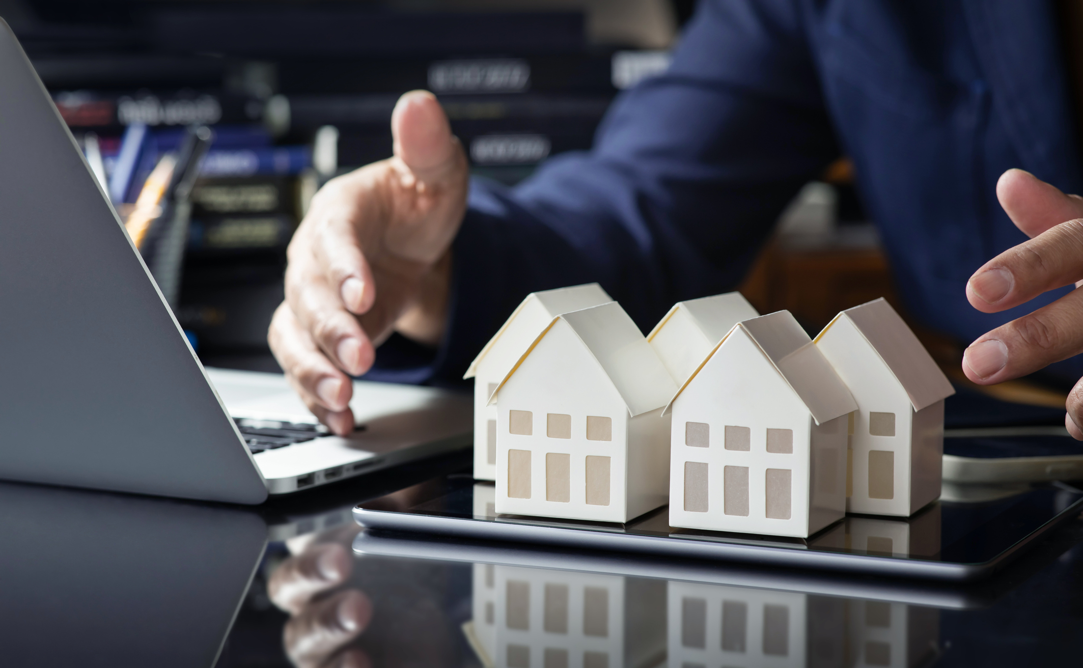 Why Absentee Owners Are a Great Source for Real Estate Listings